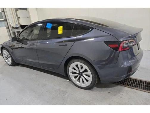 Gray 2022 Tesla Model 3 Long Range