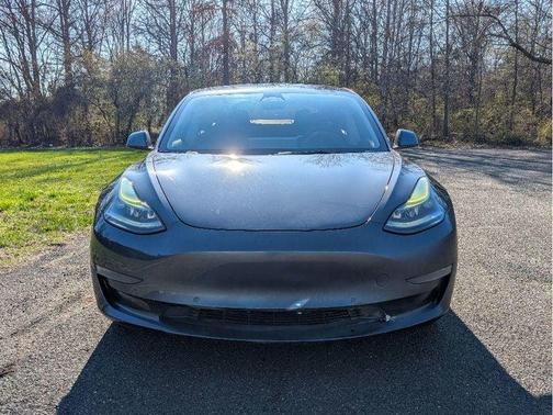 Gray 2022 Tesla Model 3 Long Range