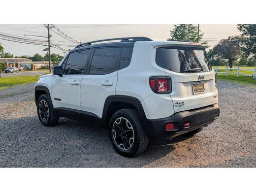 2017 Jeep Renegade Trailhawk