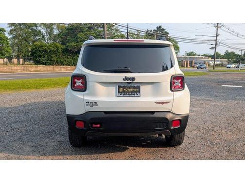 2017 Jeep Renegade Trailhawk