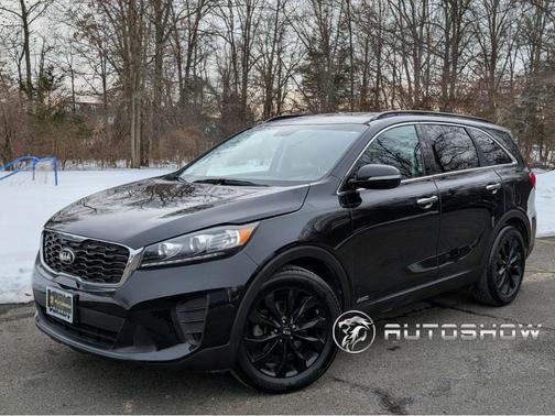 2019 Kia Sorento S V6