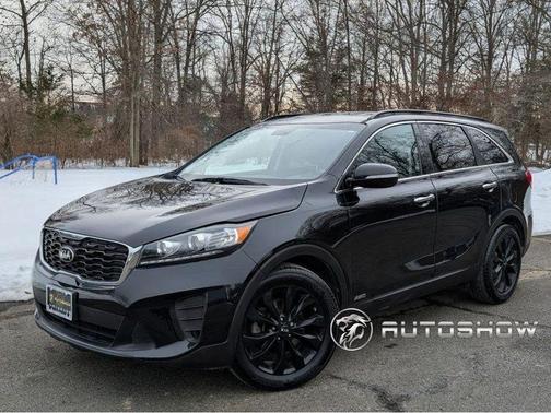 2019 Kia Sorento S V6