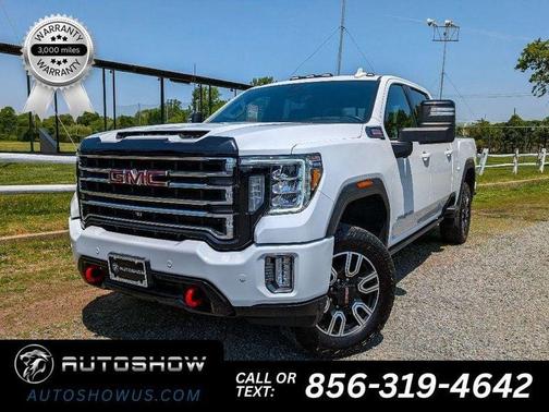Summit White 2023 GMC Sierra 2500 AT4