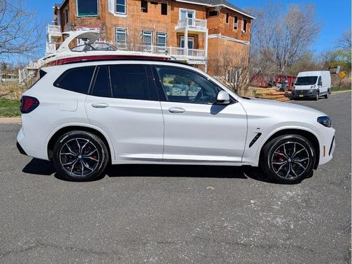 White 2024 BMW X3 xDrive30i
