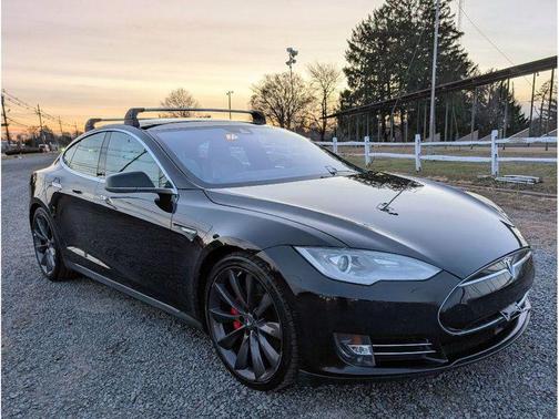 2016 Tesla Model S P90D