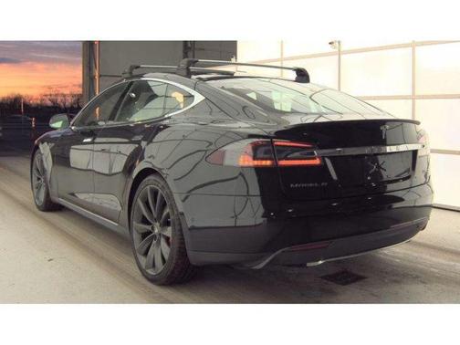 2016 Tesla Model S P90D