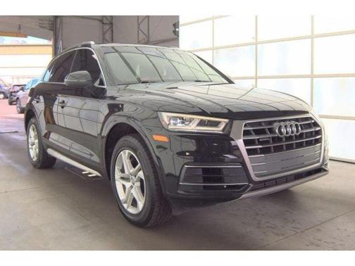 Brilliant Black 2018 Audi Q5 2.0T Premium Plus