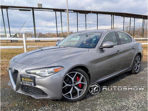 2019 Alfa Romeo Giulia Base