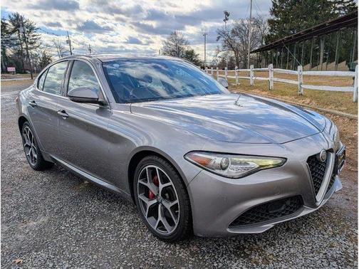 2019 Alfa Romeo Giulia Base