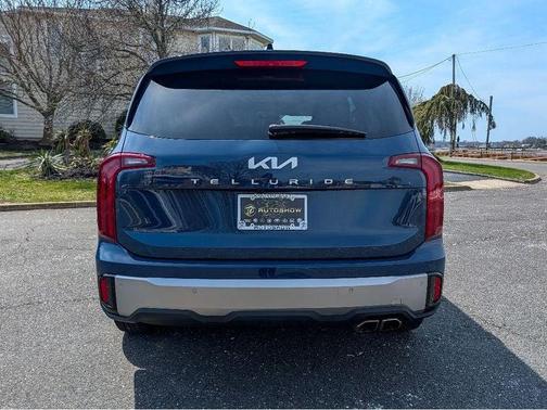 Midnight Black 2025 Kia Telluride S