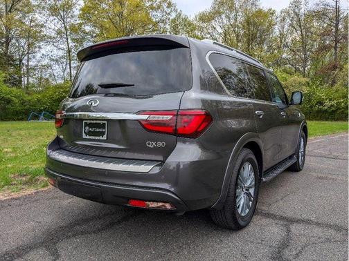 Anthracite Gray 2024 INFINITI QX80 Luxe