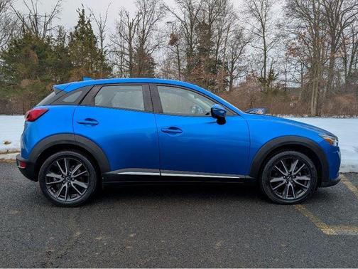 Dynamic Blue Mica 2017 Mazda CX-3 Grand Touring