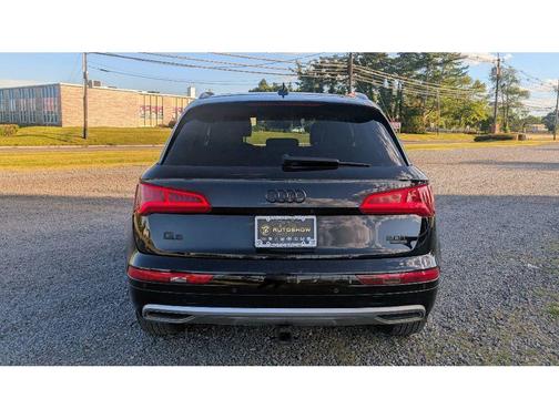 2018 Audi Q5 2.0T Premium Plus