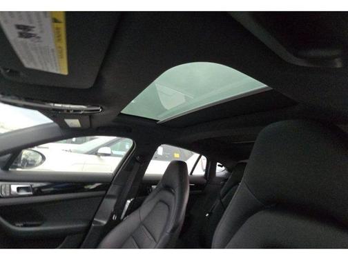 2018 Porsche Panamera 4S