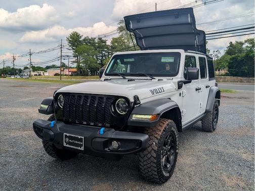 Bright White Clearcoat 2023 Jeep Wrangler 4xe Base