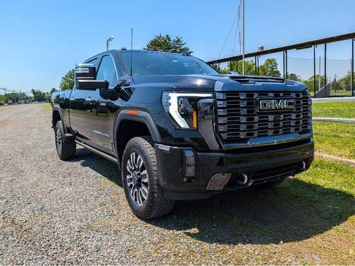 Onyx Black 2024 GMC Sierra 2500 Denali Ultimate