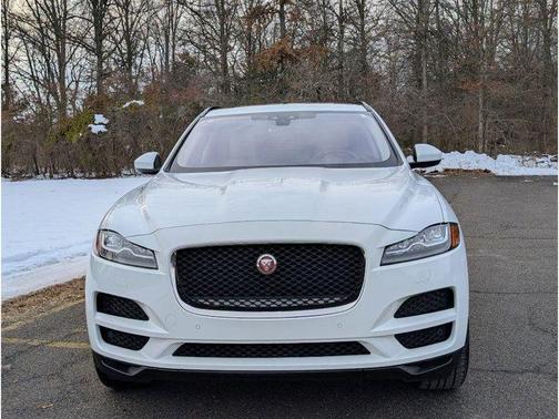 2018 Jaguar F-PACE 35t Prestige