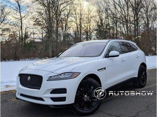 Fuji White 2018 Jaguar F-PACE 35t Prestige