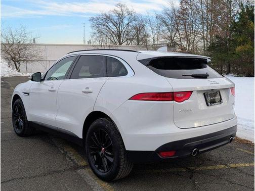2018 Jaguar F-PACE 35t Prestige