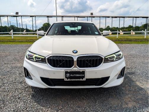 Alpine White 2023 BMW 330 i xDrive