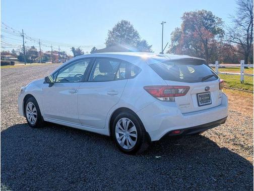 2022 Subaru Impreza Base