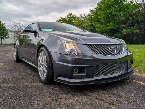 Thunder Gray ChromaFlair 2013 Cadillac CTS-V Base