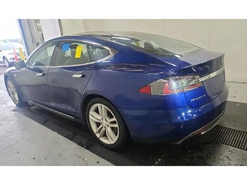 2016 Tesla Model S 90D