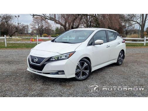 2022 Nissan Leaf SV