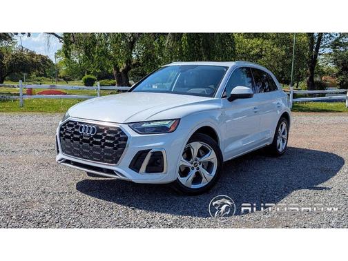 2022 Audi Q5 45 S line Premium Plus