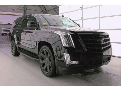 2020 Cadillac Escalade ESV Luxury