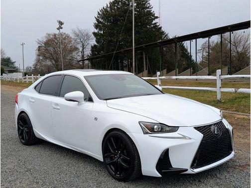 2019 Lexus IS 300 F Sport