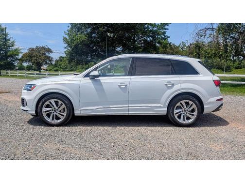 2023 Audi Q7 55 Prestige