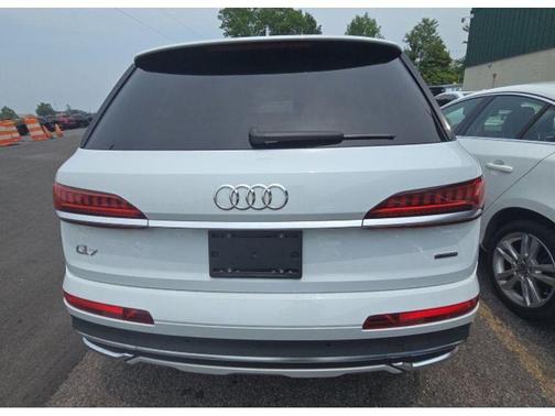 2023 Audi Q7 55 Prestige