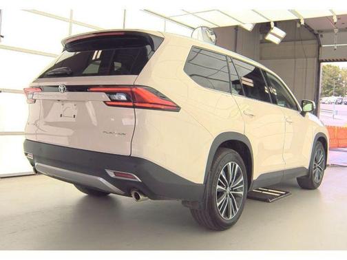 2024 Toyota Grand Highlander Hybrid