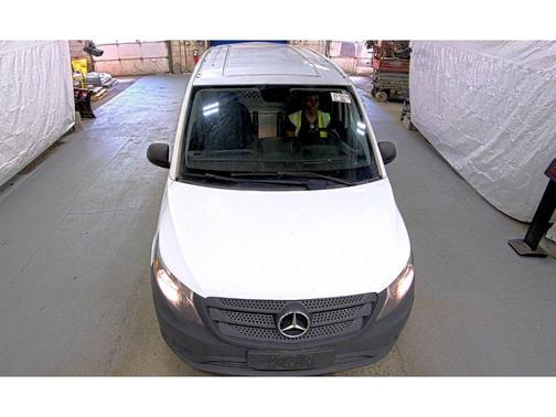 2020 Mercedes-Benz Metris Base