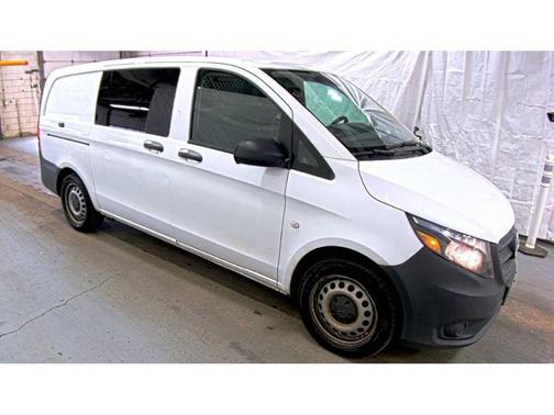 2020 Mercedes-Benz Metris Base