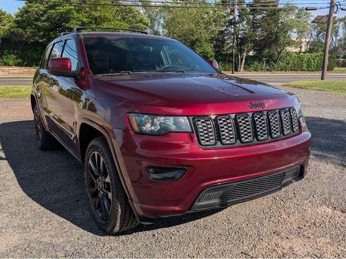 Velvet Red Pearlcoat 2018 Jeep Grand Cherokee Altitude