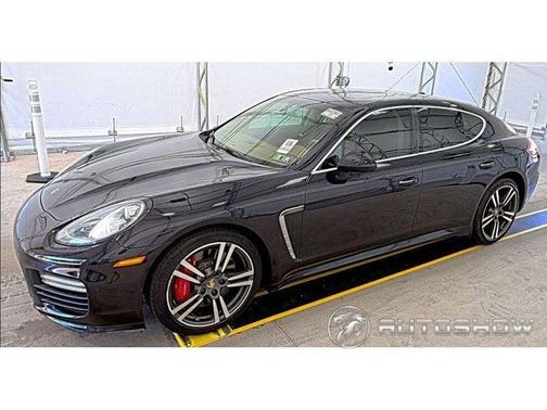 2015 Porsche Panamera Turbo