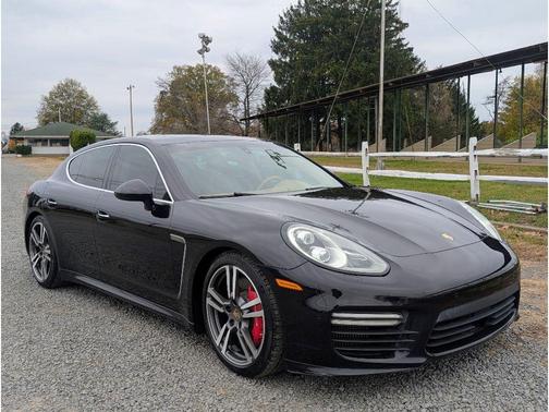 2015 Porsche Panamera Turbo