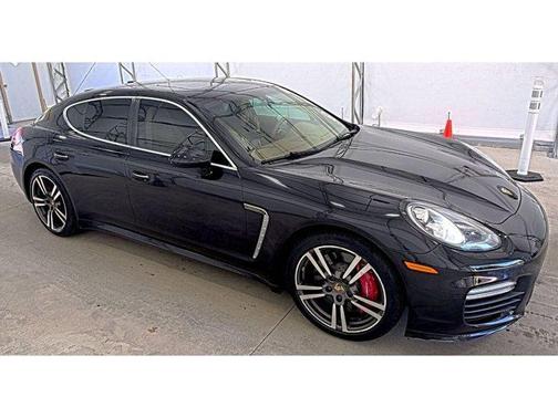 2015 Porsche Panamera Turbo