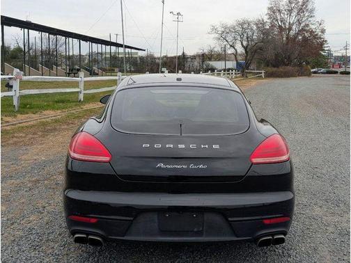 2015 Porsche Panamera Turbo