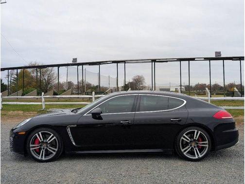 2015 Porsche Panamera Turbo