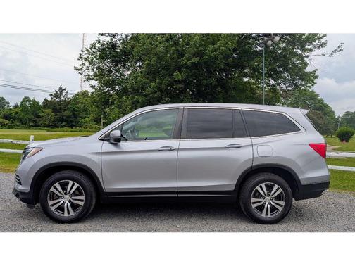 2016 Honda Pilot EX-L w/ Navigation