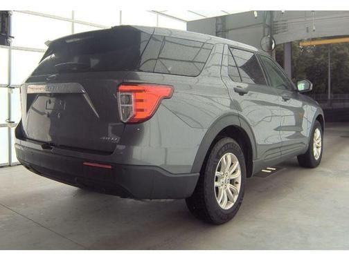 2021 Ford Explorer Base