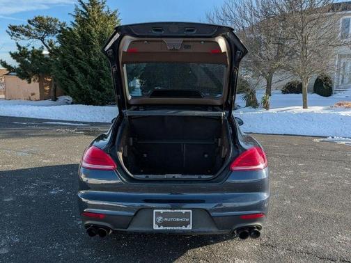 2015 Porsche Panamera 4S