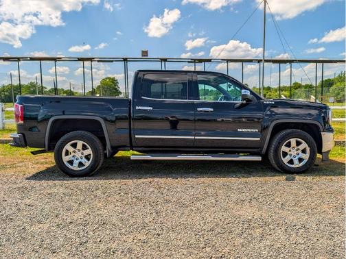 Onyx Black 2016 GMC Sierra 1500 SLT