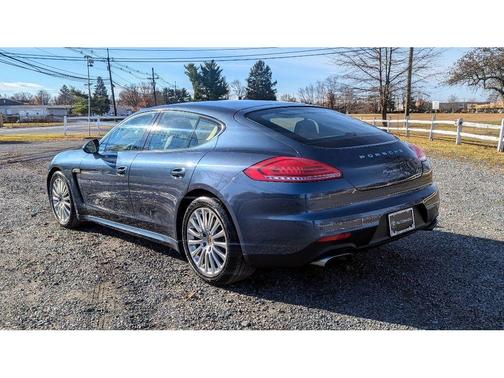 2014 Porsche Panamera 4