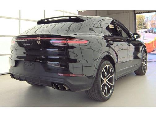 2021 Porsche Cayenne S Coupe AWD