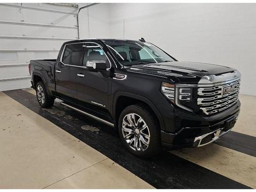 Onyx Black 2023 GMC Sierra 1500 Denali