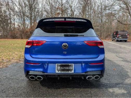 2024 Volkswagen Golf R 2.0T